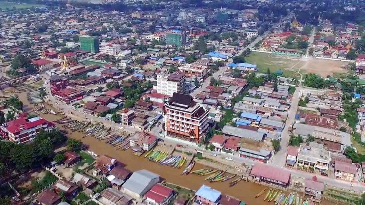 Thousand Island Hotel Inle Lake Экстерьер фото