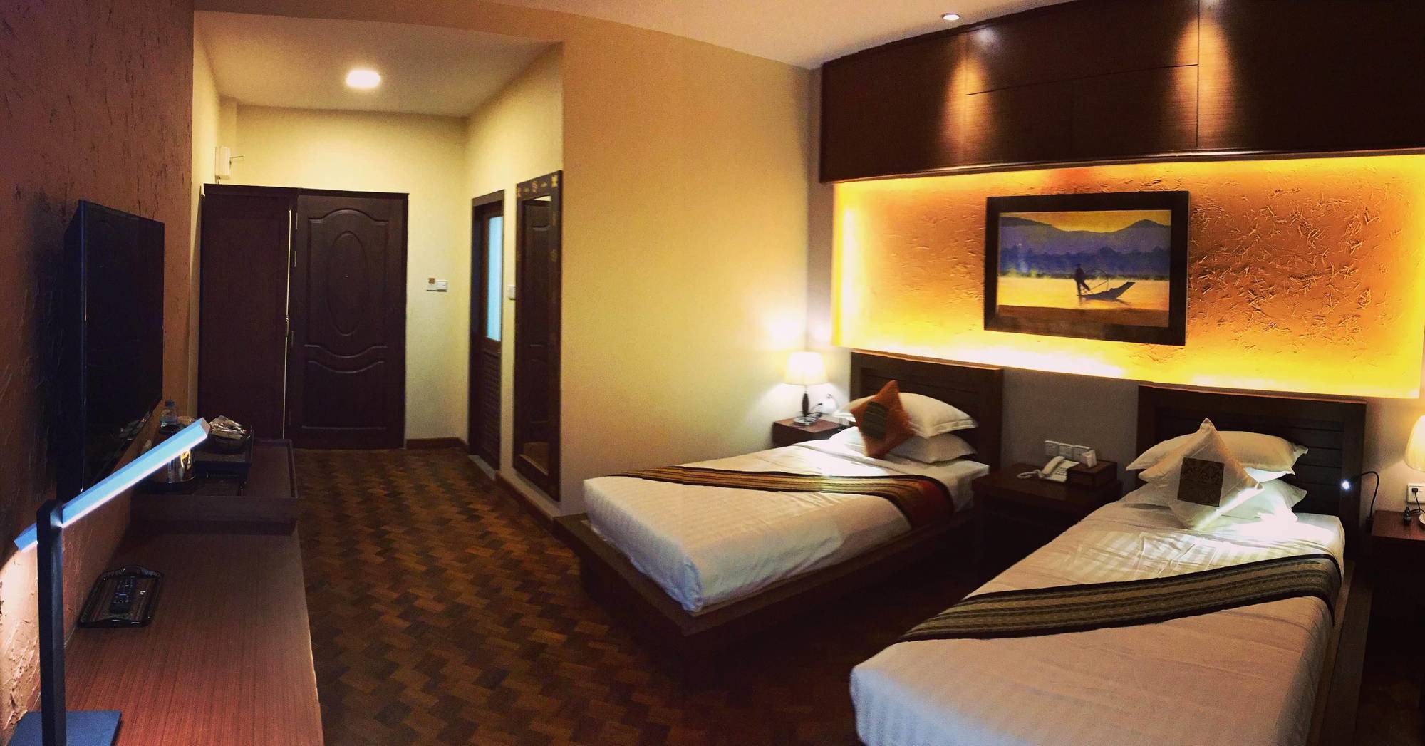 Thousand Island Hotel Inle Lake Экстерьер фото