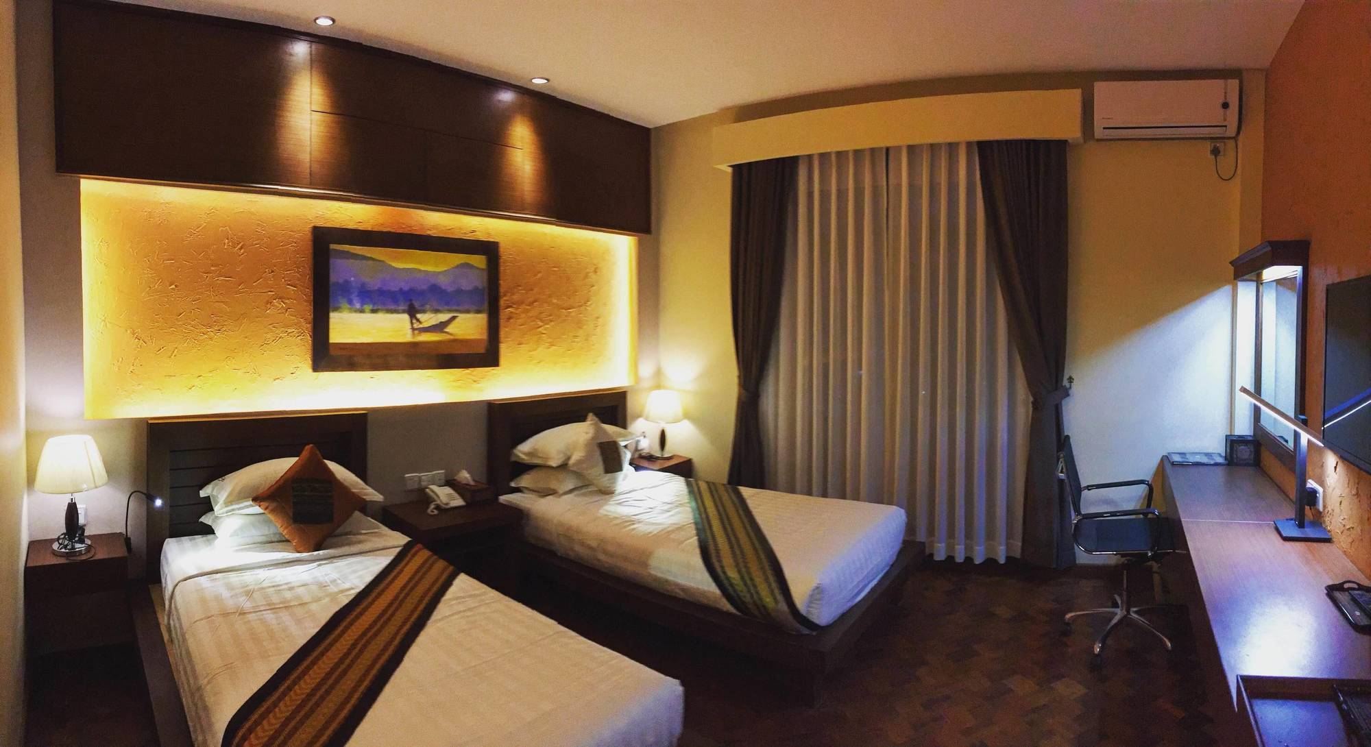 Thousand Island Hotel Inle Lake Экстерьер фото