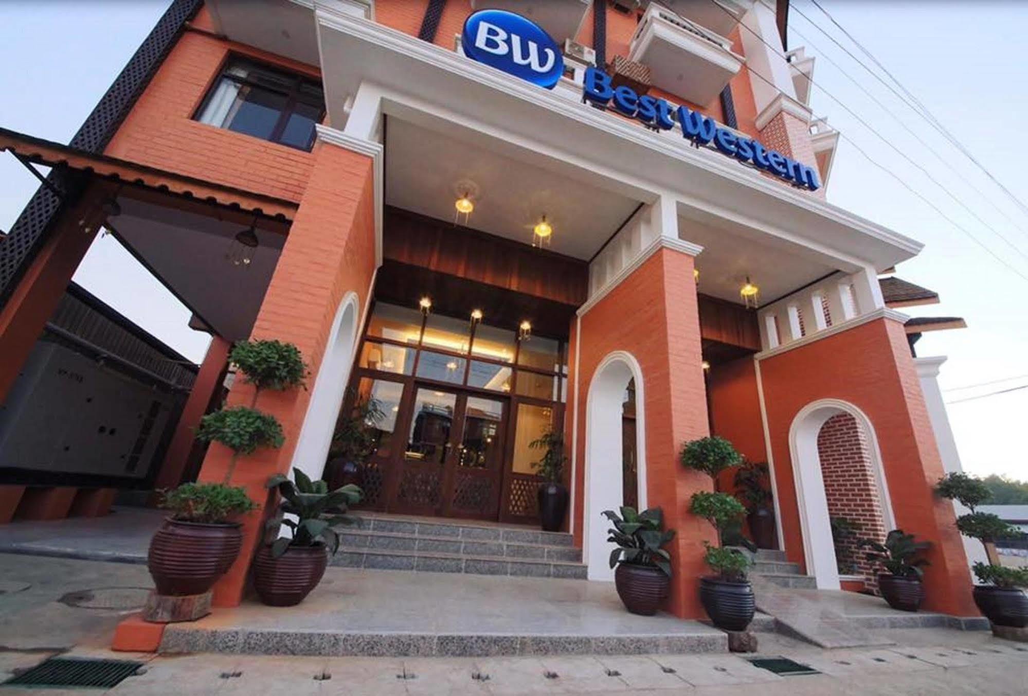Thousand Island Hotel Inle Lake Экстерьер фото