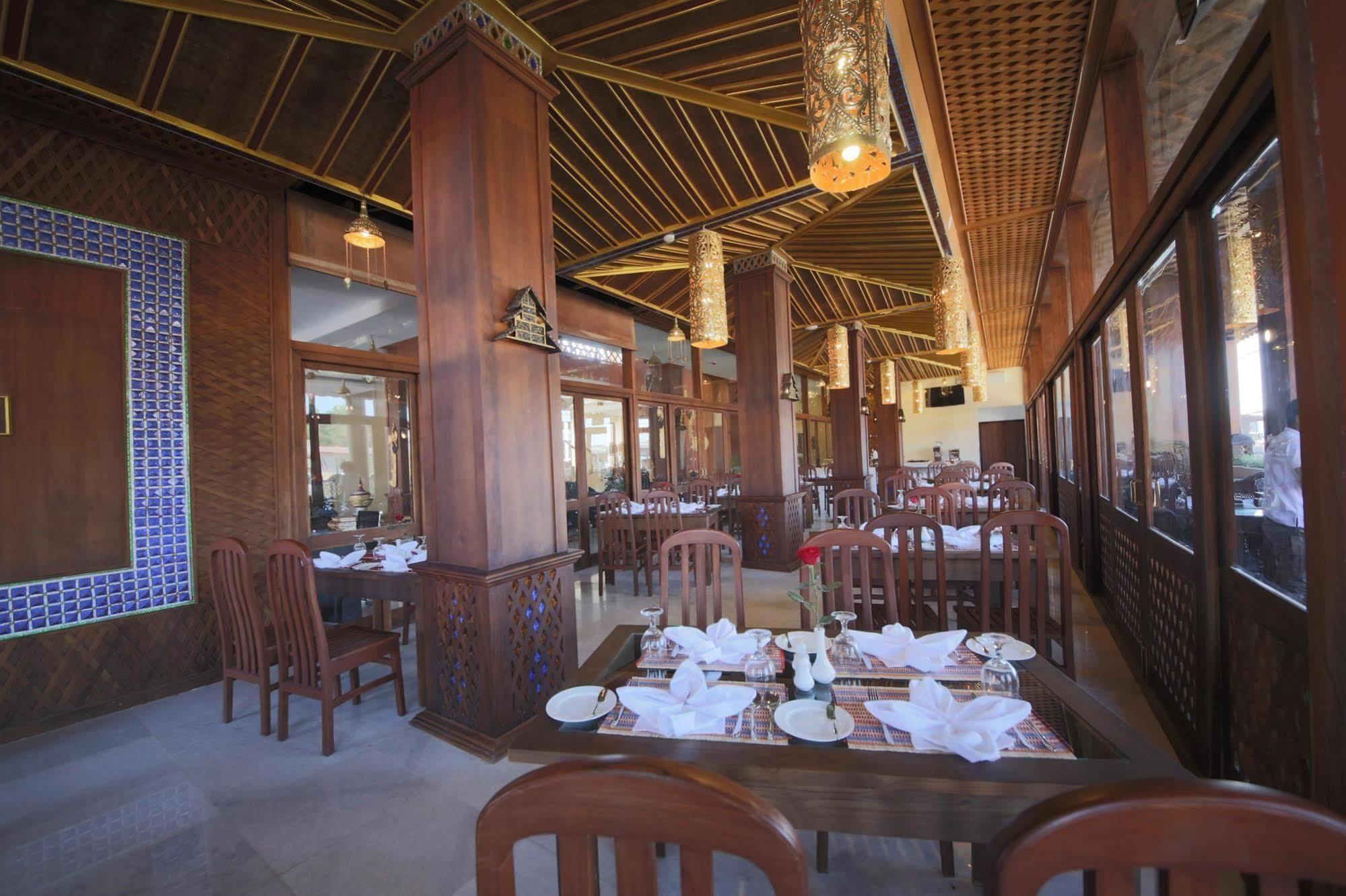Thousand Island Hotel Inle Lake Экстерьер фото