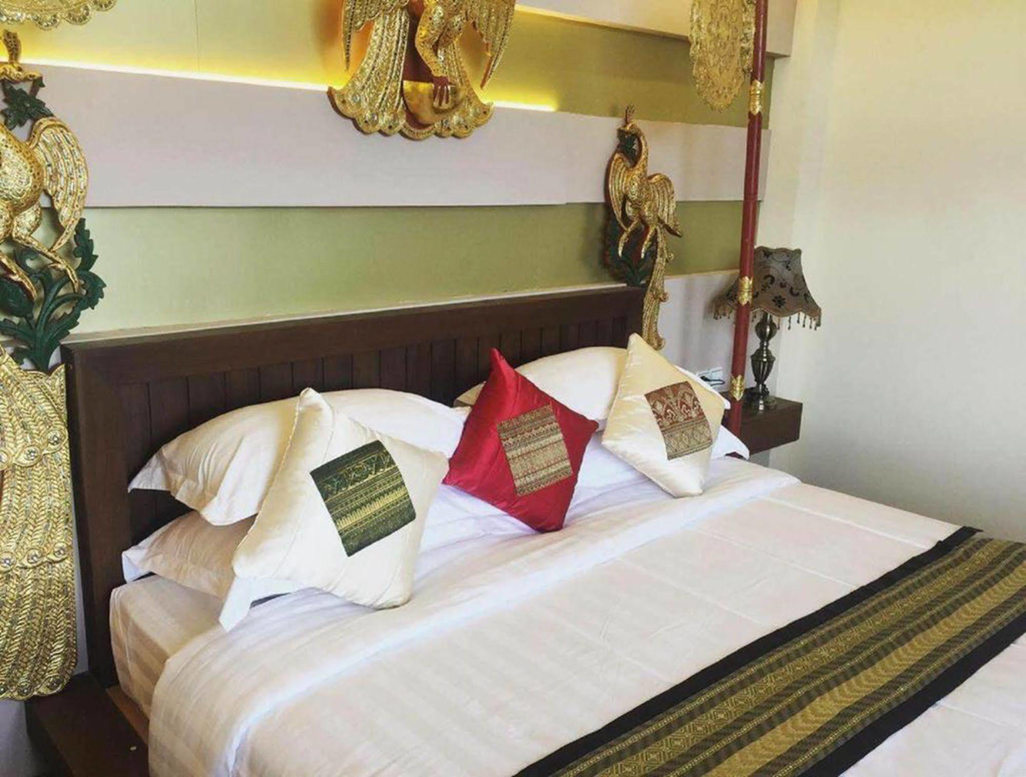 Thousand Island Hotel Inle Lake Экстерьер фото